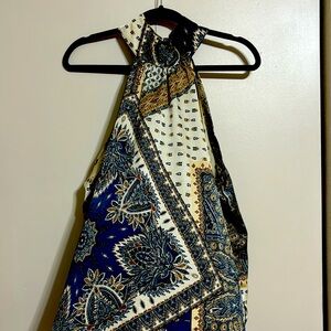 Super cute polyester top